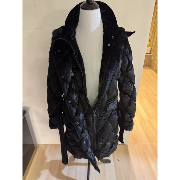 BURBERRY LONDON WOMEN’S BLACK PUFFER COAT XL . Tags located in the pocket. - Picture 4 of 16